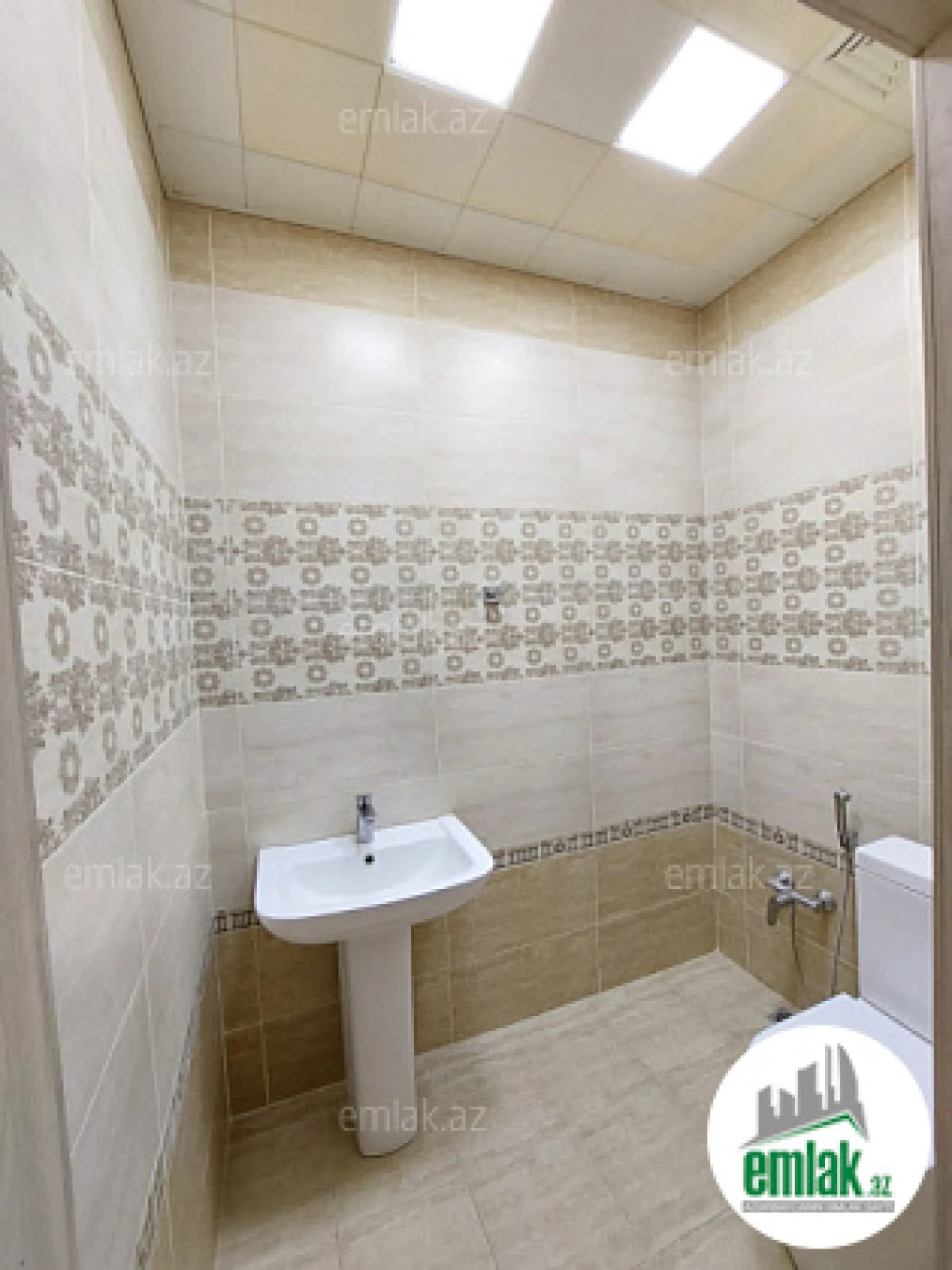 Satılır 4 otaqlı yeni tikili 110 m²