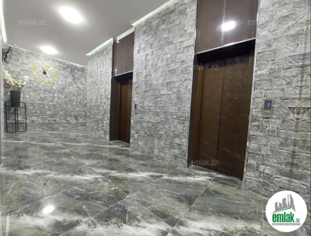 Satılır 4 otaqlı yeni tikili 110 m²