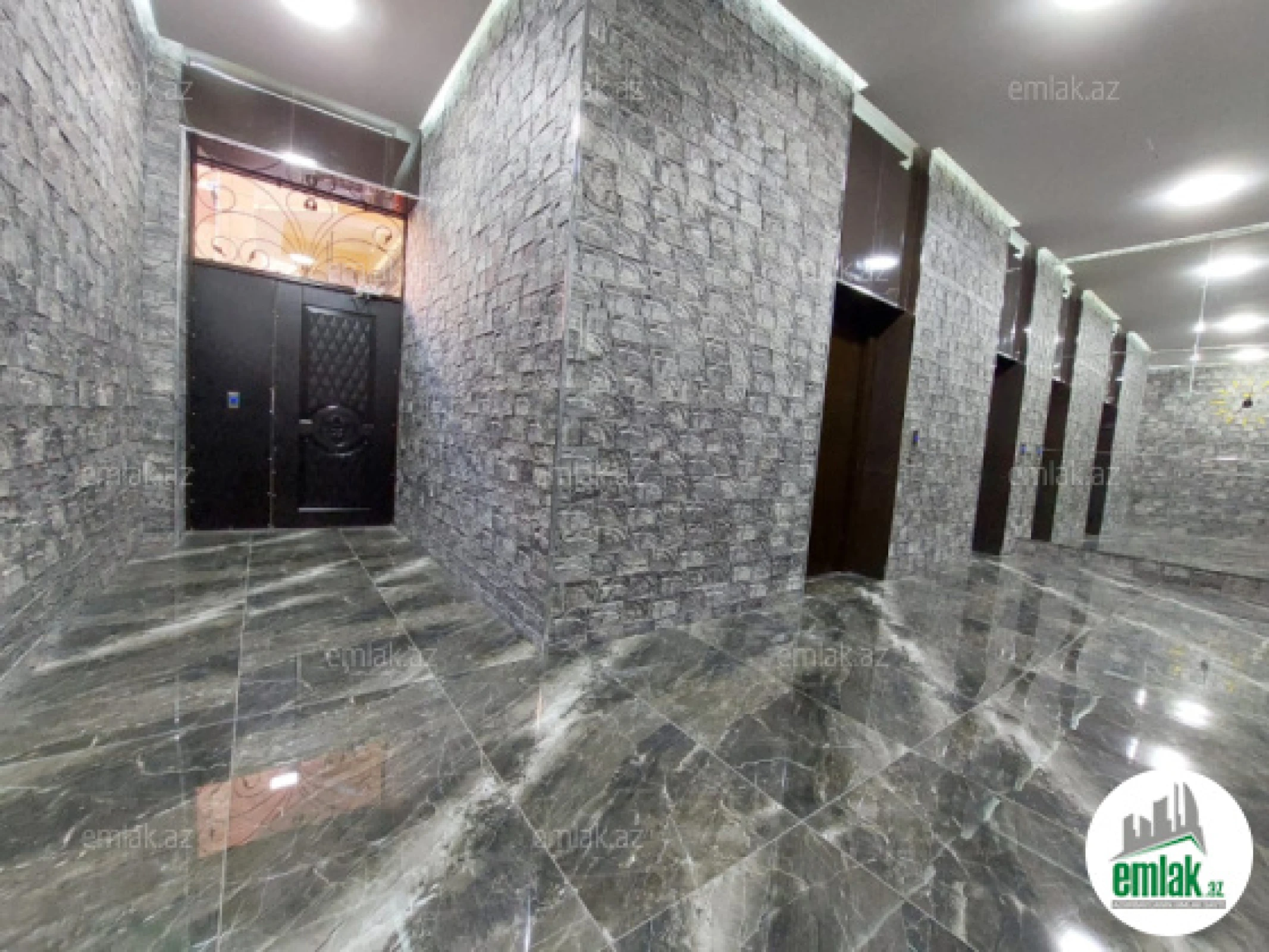 Satılır 4 otaqlı yeni tikili 110 m²