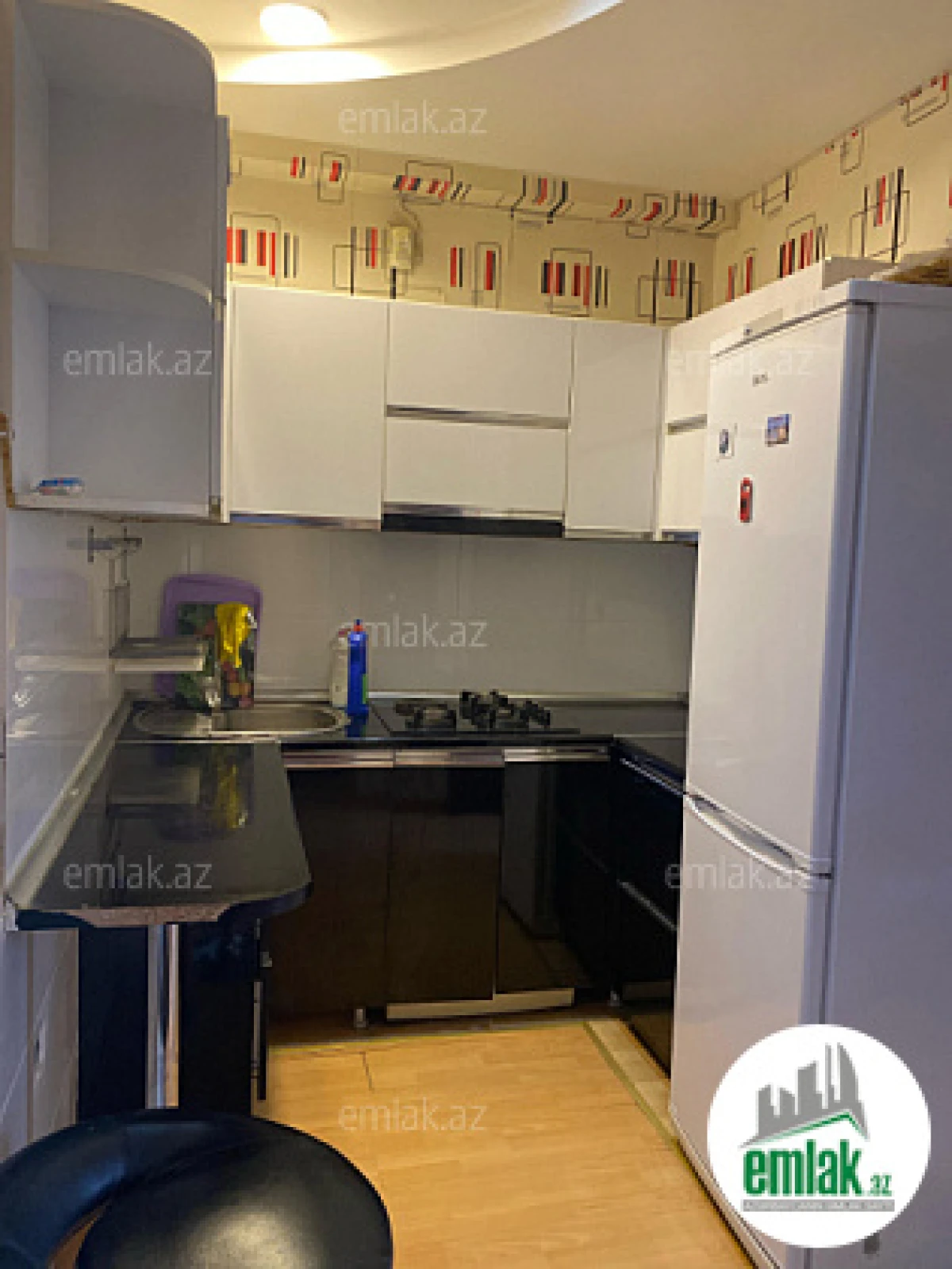 Satılır 3 otaqlı yeni tikili 78 m²