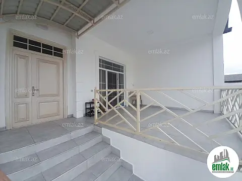 Satılır 4 otaqlı həyət evi 140 m²