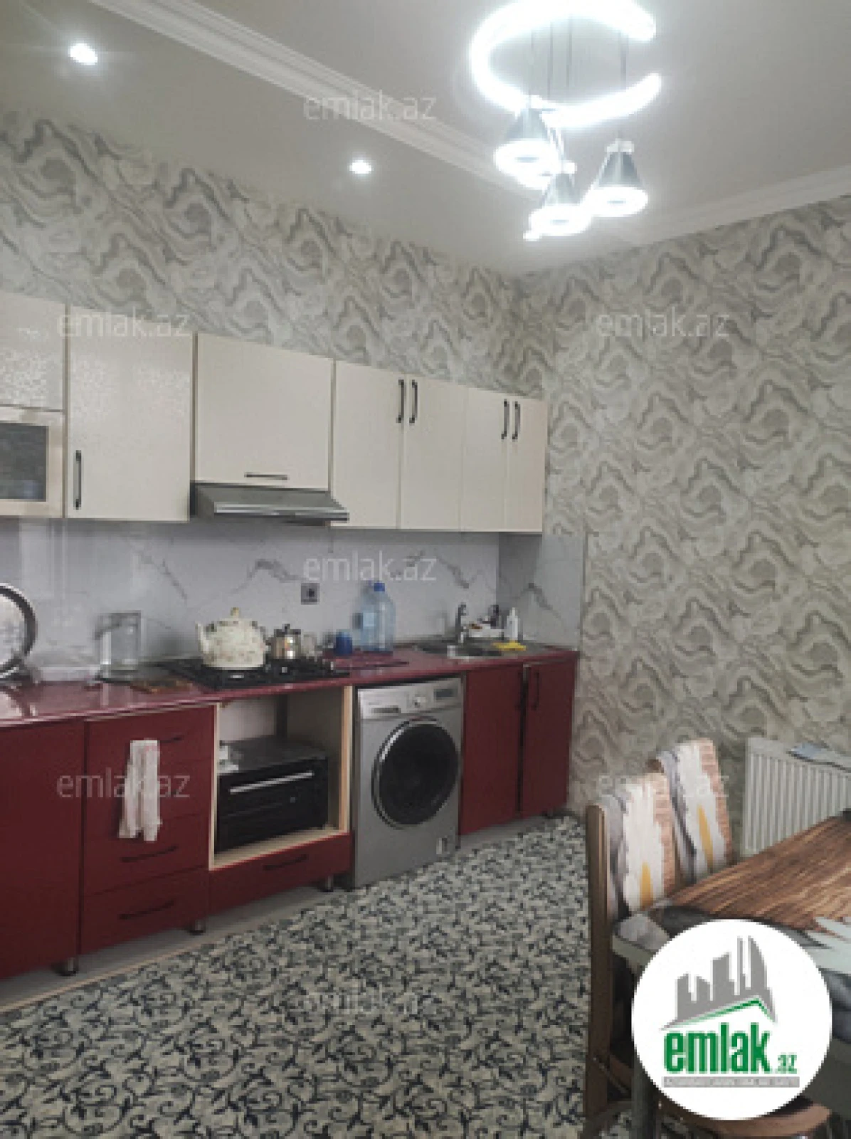 Satılır 3 otaqlı həyət evi 130 m²