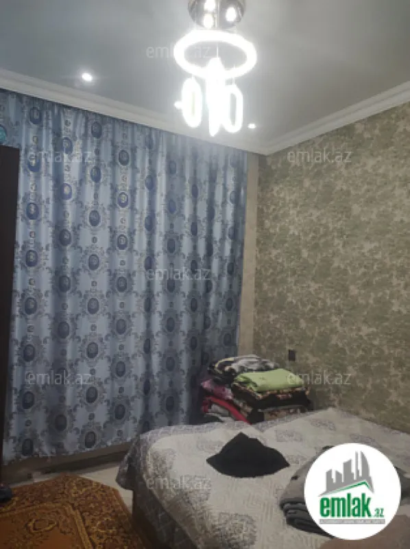 Satılır 3 otaqlı həyət evi 130 m²