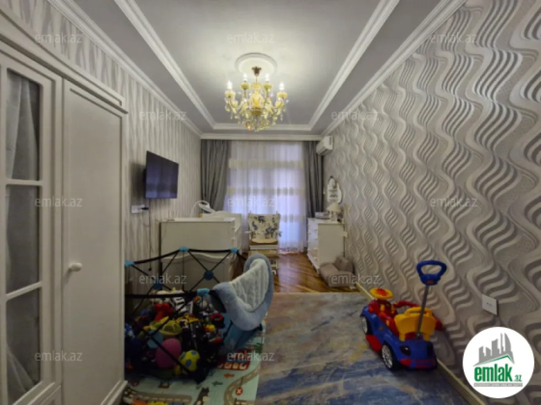 Satılır 4 otaqlı yeni tikili 164 m²