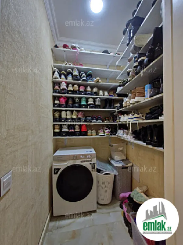 Satılır 4 otaqlı yeni tikili 164 m²