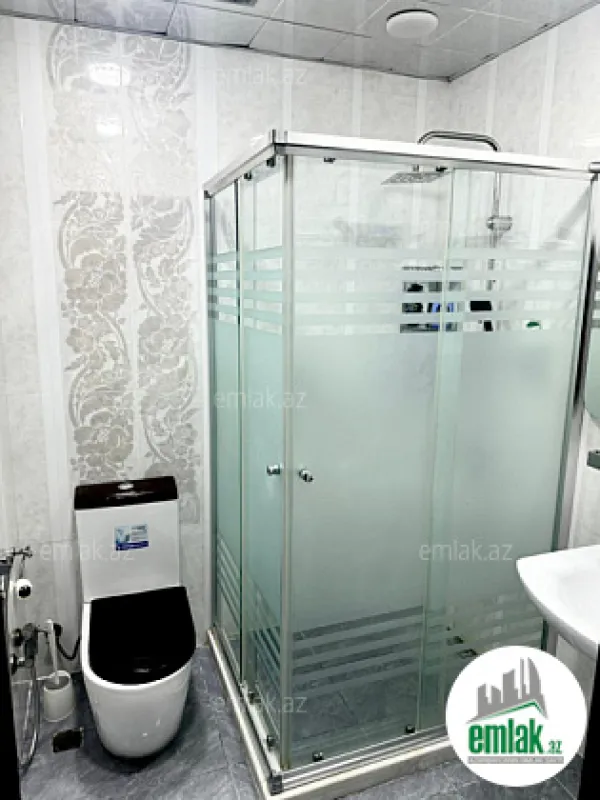 Satılır 3 otaqlı yeni tikili 150 m²