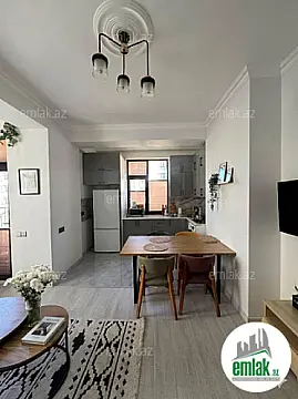 Satılır 3 otaqlı yeni tikili 75 m²