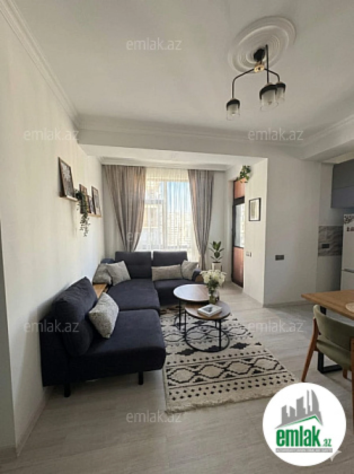 Satılır 3 otaqlı yeni tikili 75 m²