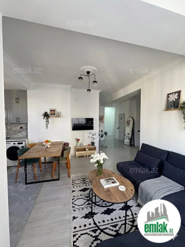 Satılır 3 otaqlı yeni tikili 75 m²