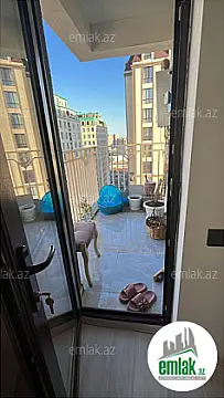 Satılır 3 otaqlı yeni tikili 75 m²