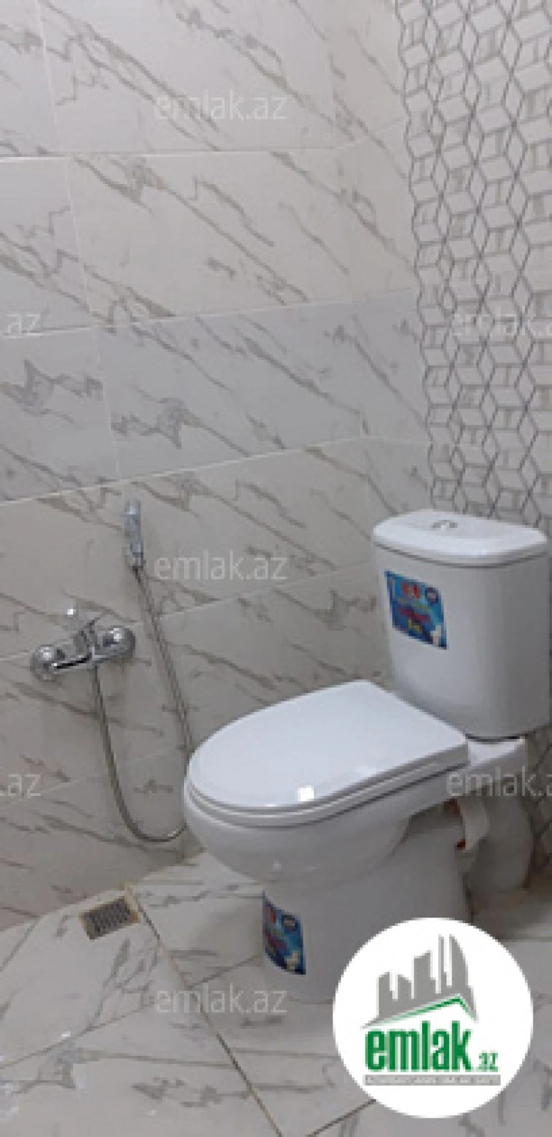 Satılır 2 otaqlı yeni tikili 60 m²