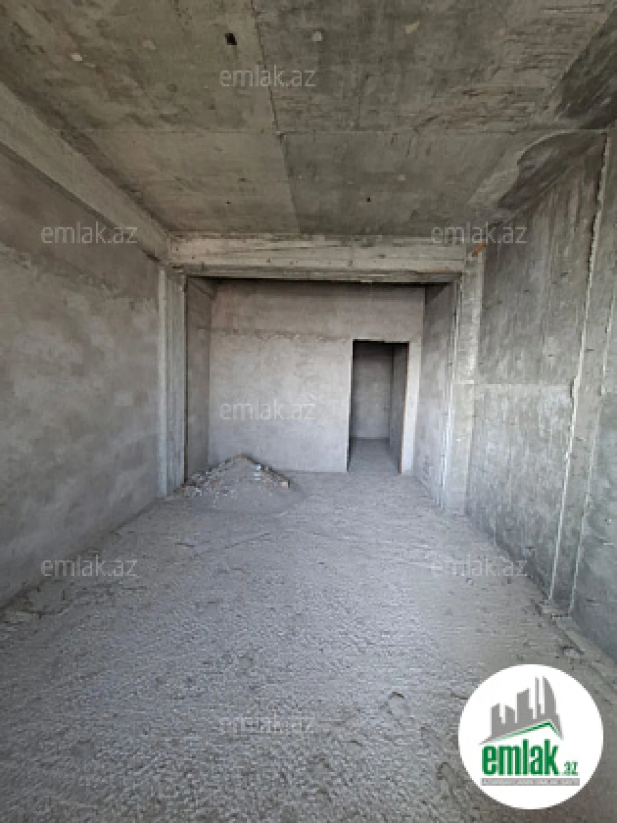 Satılır 3 otaqlı yeni tikili 84 m²