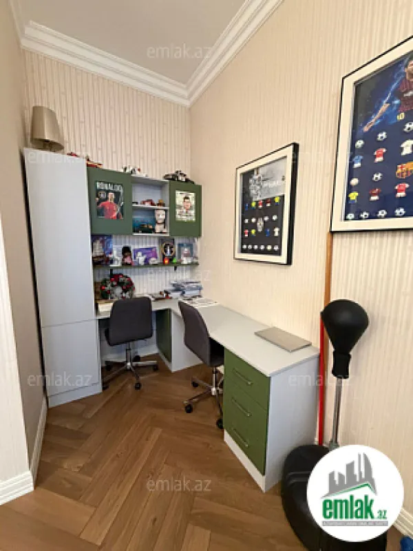 Satılır 3 otaqlı yeni tikili 165 m²