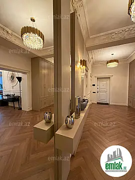 Satılır 3 otaqlı yeni tikili 165 m²