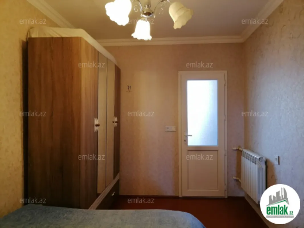 Satılır 3 otaqlı köhnə tikili 66 m²