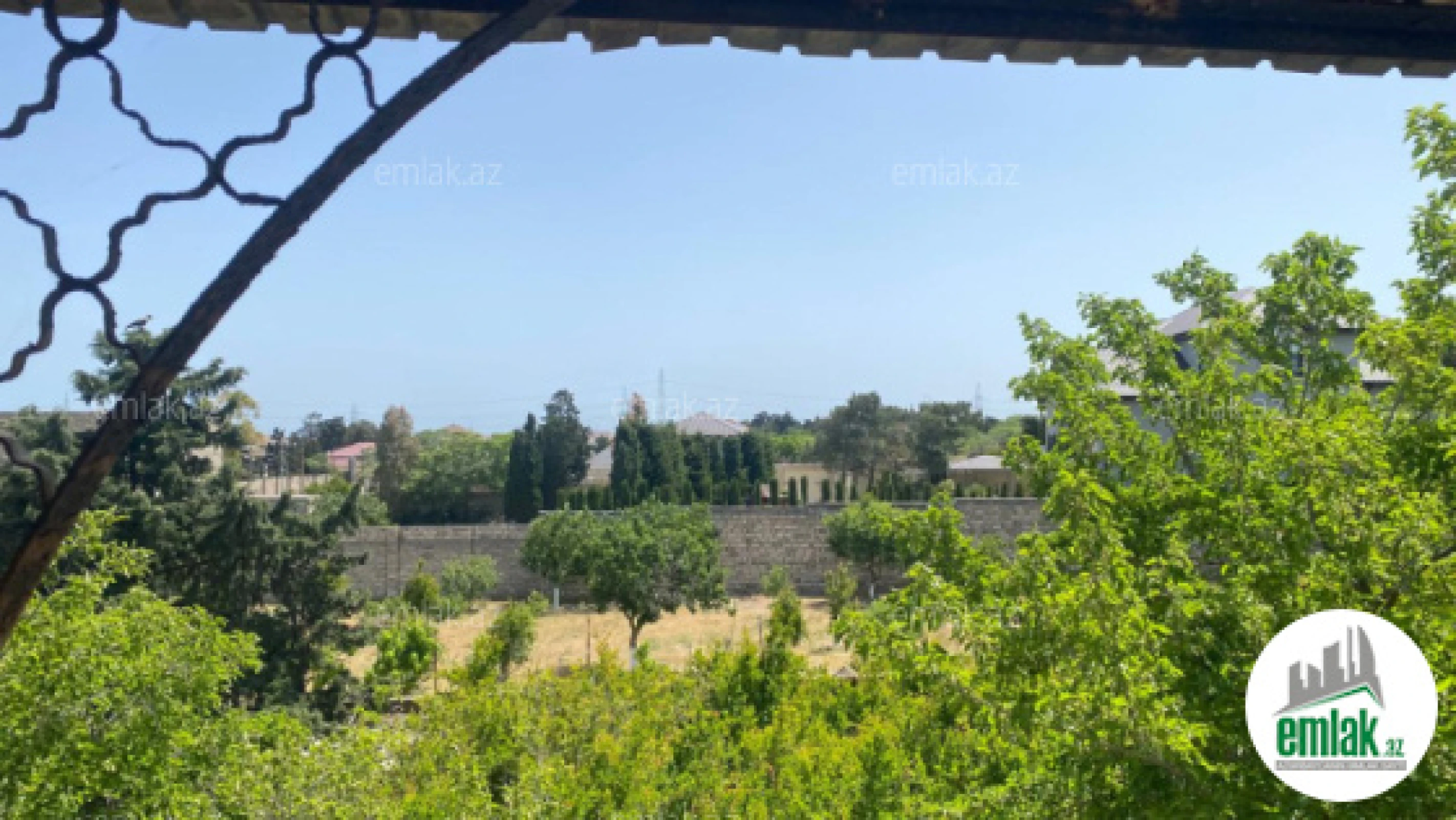 Satılır torpaq sahəsi 2400 m²