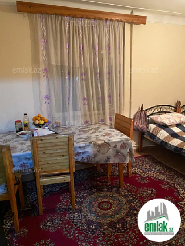 Satılır 2 otaqlı köhnə tikili 35 m²