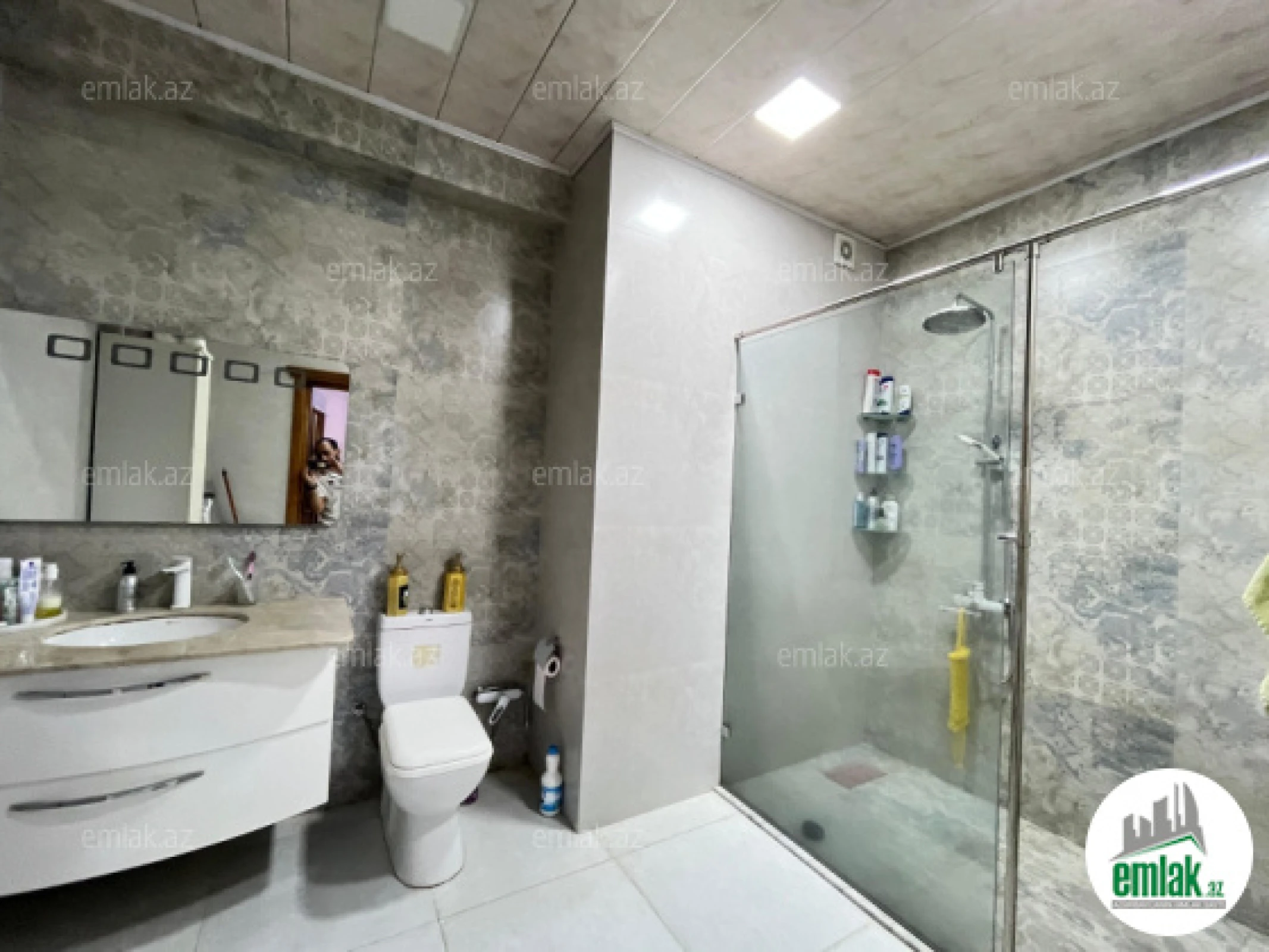 Satılır 4 otaqlı yeni tikili 161 m²