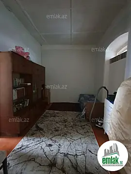 Satılır 3 otaqlı köhnə tikili 74 m²