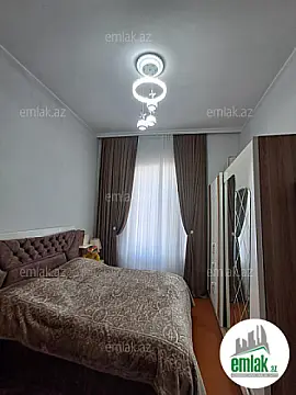 Satılır 3 otaqlı köhnə tikili 74 m²