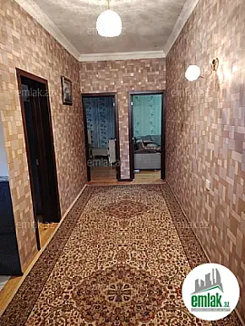 Satılır 5 otaqlı həyət evi 140 m²