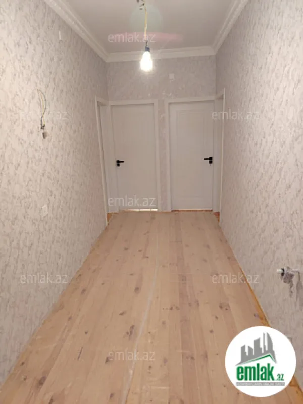 Satılır 5 otaqlı həyət evi 140 m²