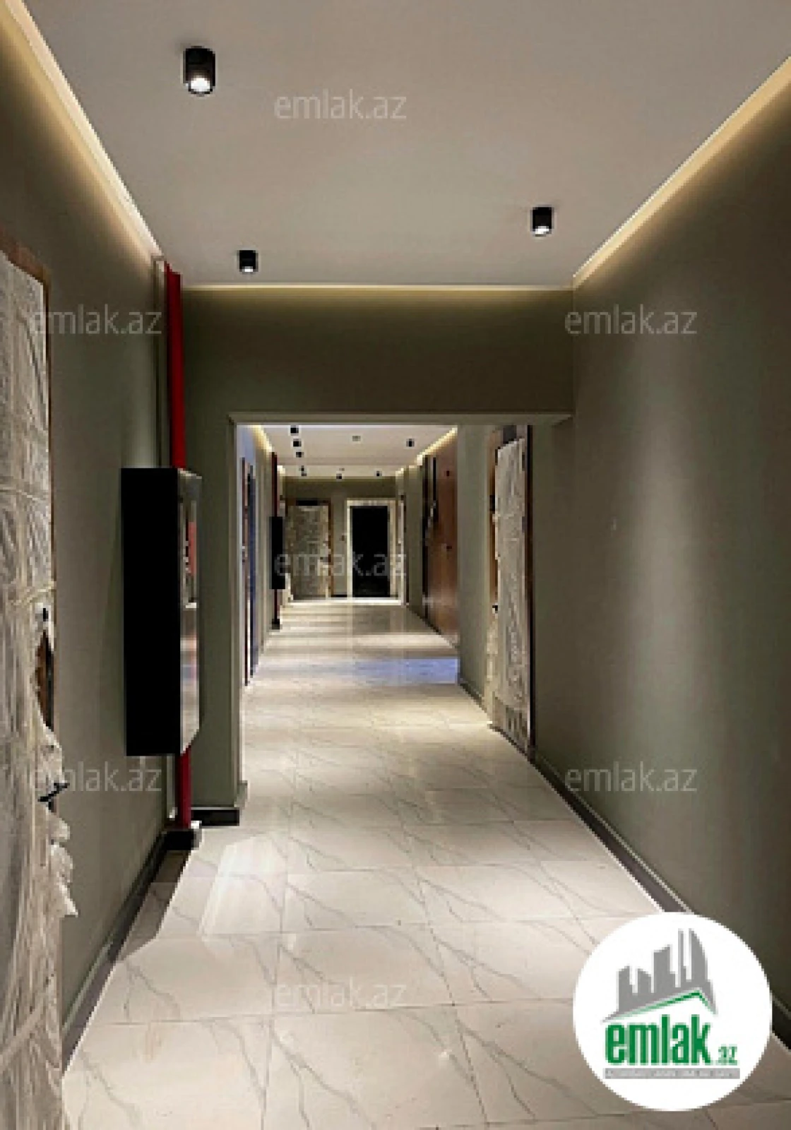 Satılır 3 otaqlı yeni tikili 98 m²
