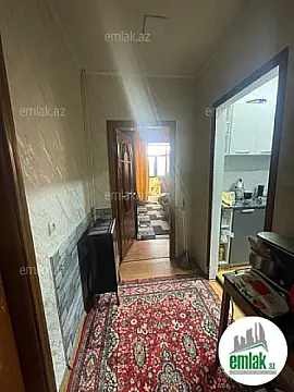 Satılır 3 otaqlı köhnə tikili 60 m²