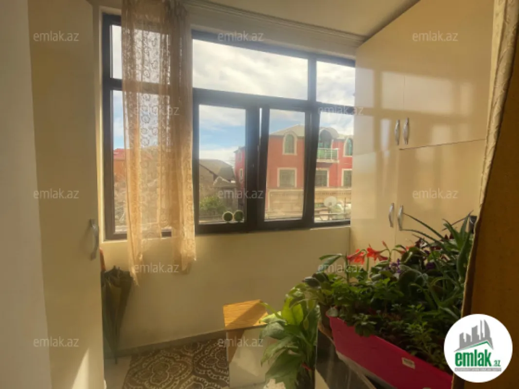 Satılır 3 otaqlı köhnə tikili 60 m²
