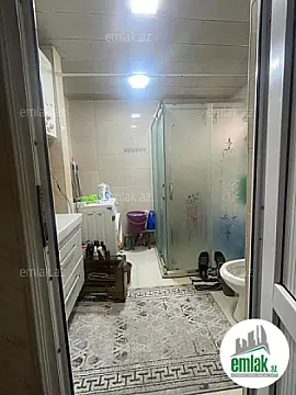 Satılır 3 otaqlı köhnə tikili 60 m²