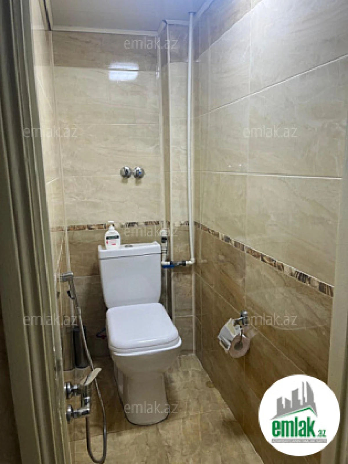 Satılır 3 otaqlı köhnə tikili 73 m²