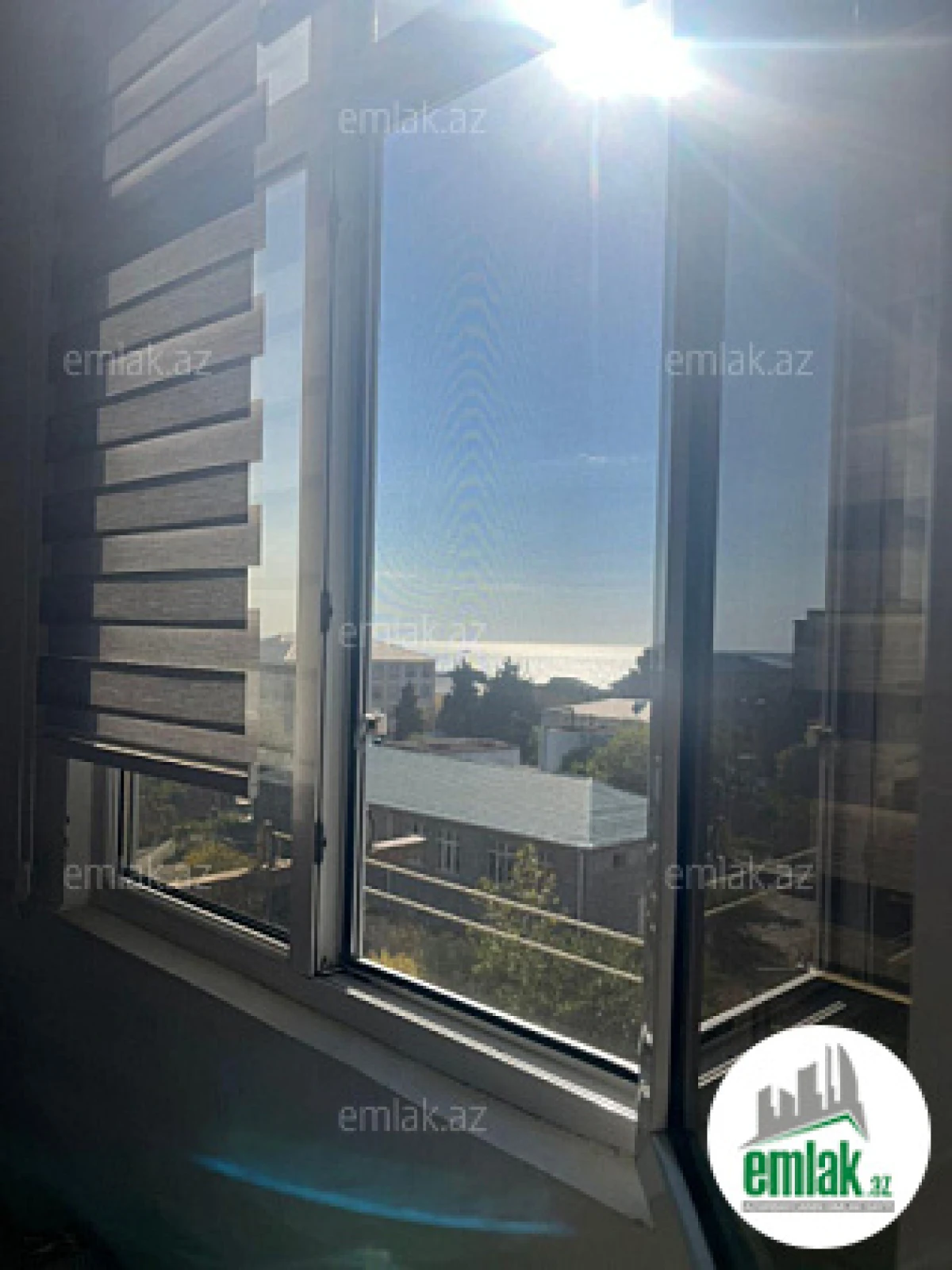 Satılır 3 otaqlı köhnə tikili 73 m²