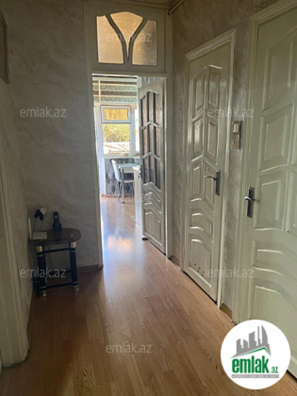Satılır 3 otaqlı köhnə tikili 73 m²