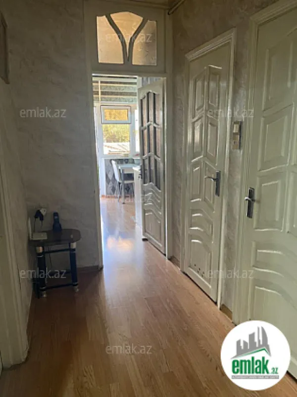 Satılır 3 otaqlı köhnə tikili 73 m²