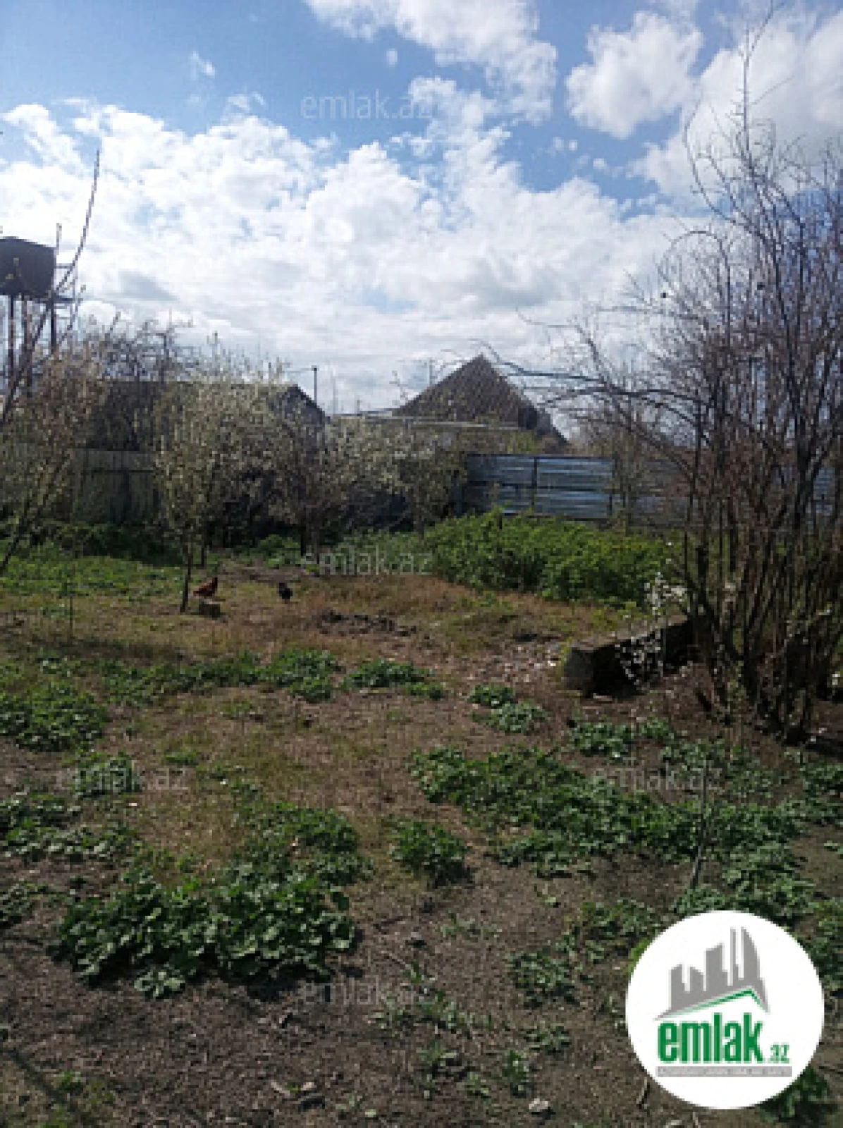 Satılır torpaq sahəsi 8 m²