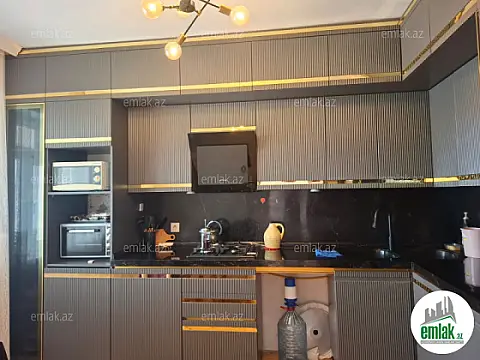 Satılır 3 otaqlı həyət evi 160 m² — Bakı 3 otaq 160.00 m²