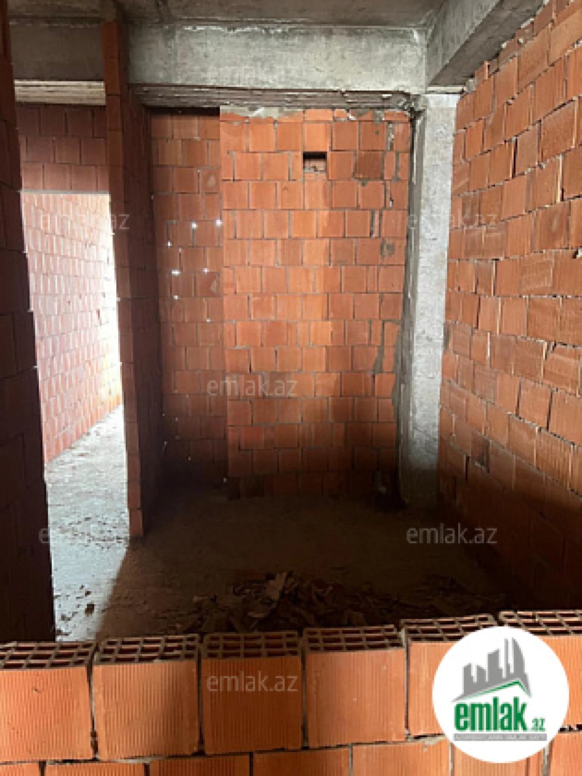 Satılır 2 otaqlı yeni tikili 66 m²