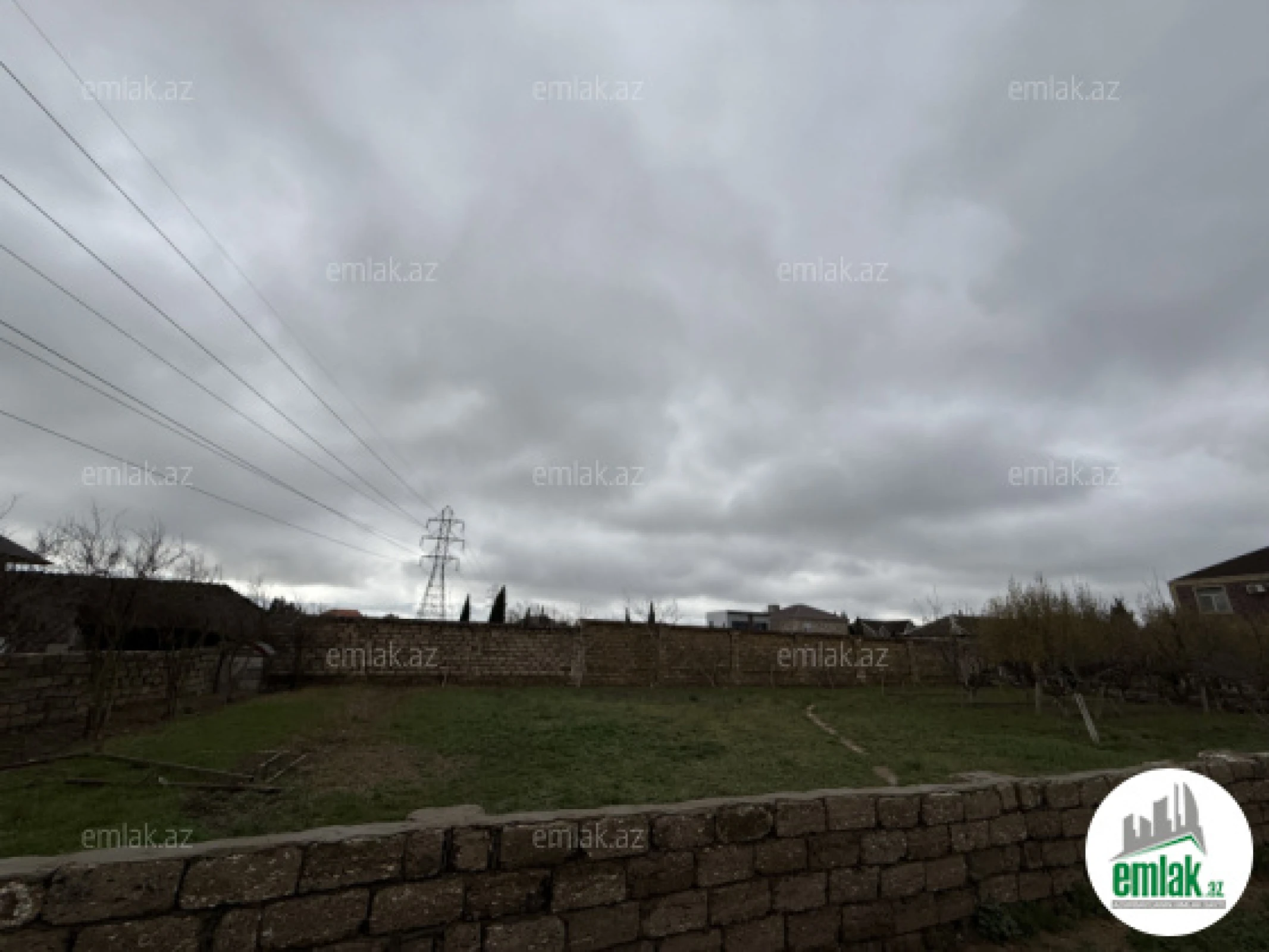 Satılır torpaq sahəsi 8 m²