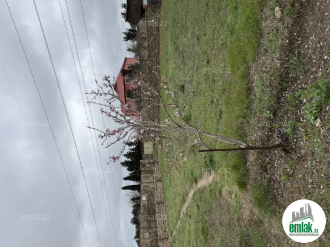 Satılır torpaq sahəsi 8 m²