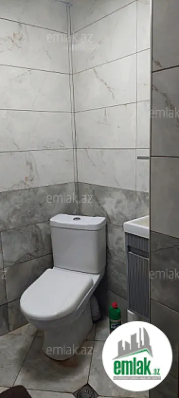 Satılır 3 otaqlı köhnə tikili 70 m²