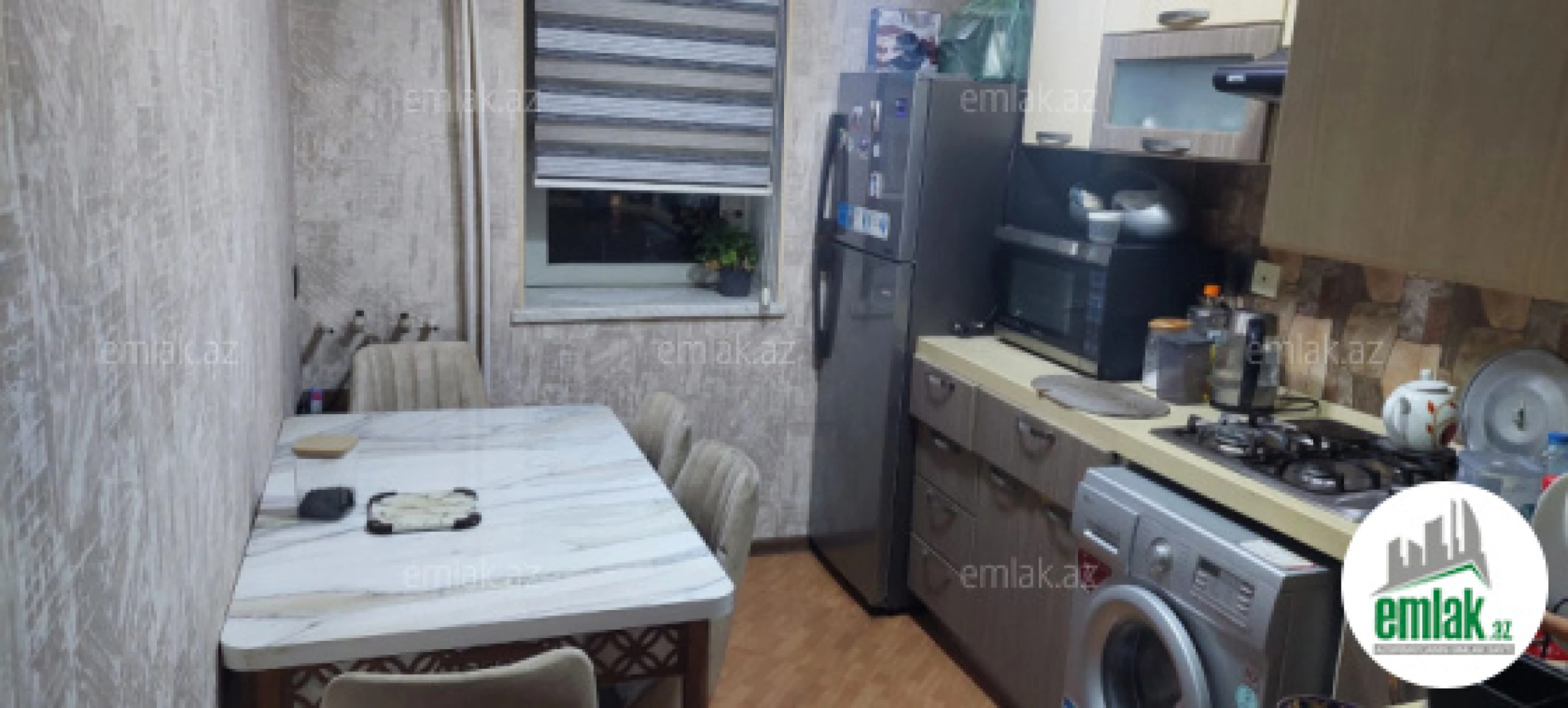 Satılır 3 otaqlı köhnə tikili 70 m²