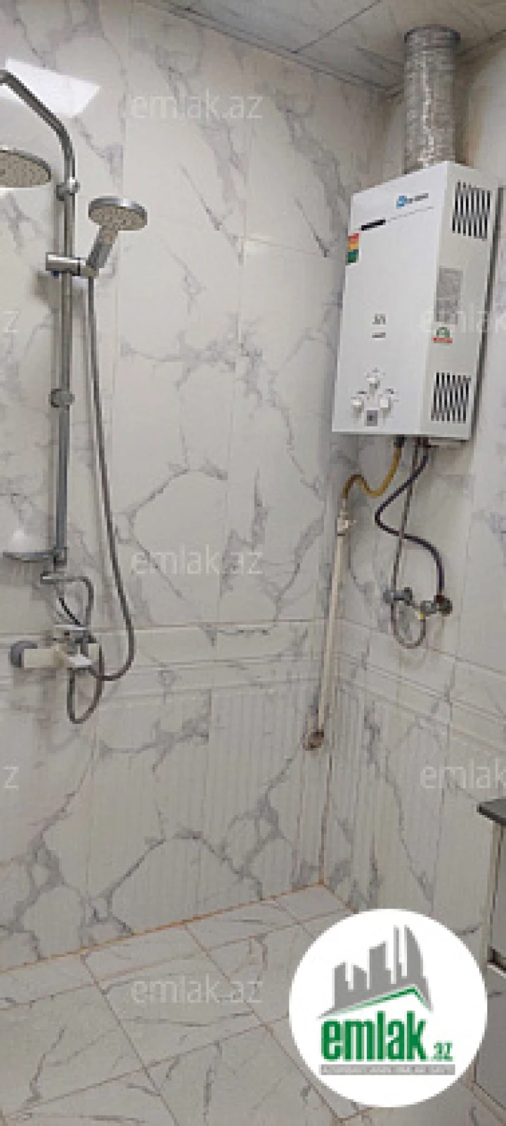 Satılır 3 otaqlı köhnə tikili 70 m²