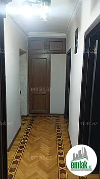 Satılır 3 otaqlı köhnə tikili 70 m² — Bakı 3 otaq 70.00 m²