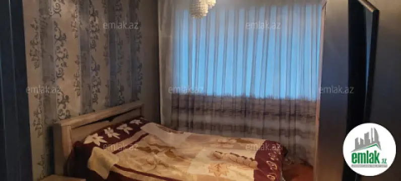 Satılır 3 otaqlı köhnə tikili 70 m²