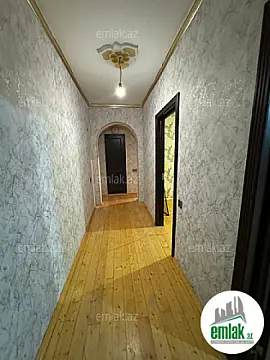 Satılır 3 otaqlı köhnə tikili 55 m²