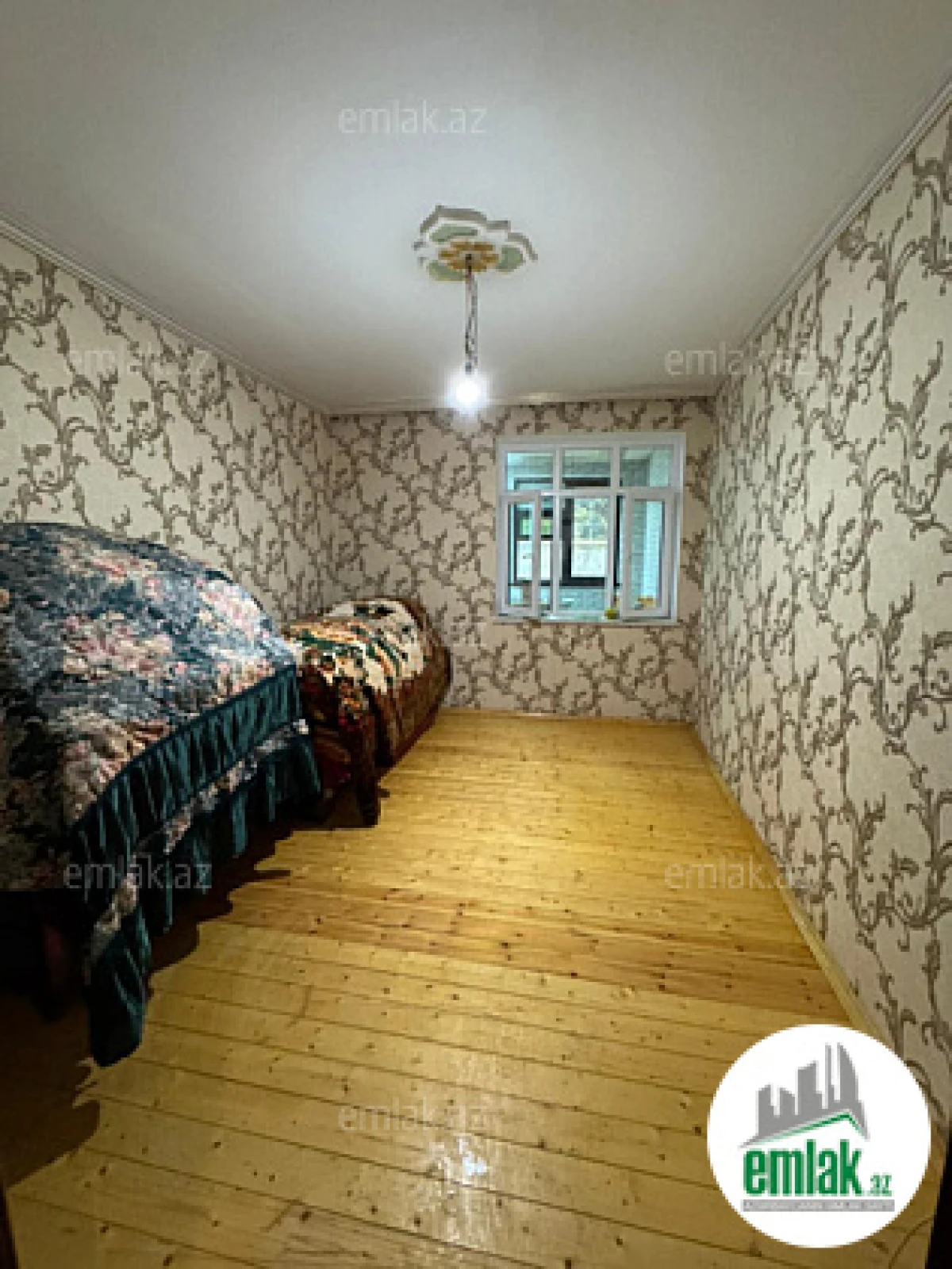 Satılır 3 otaqlı köhnə tikili 55 m²