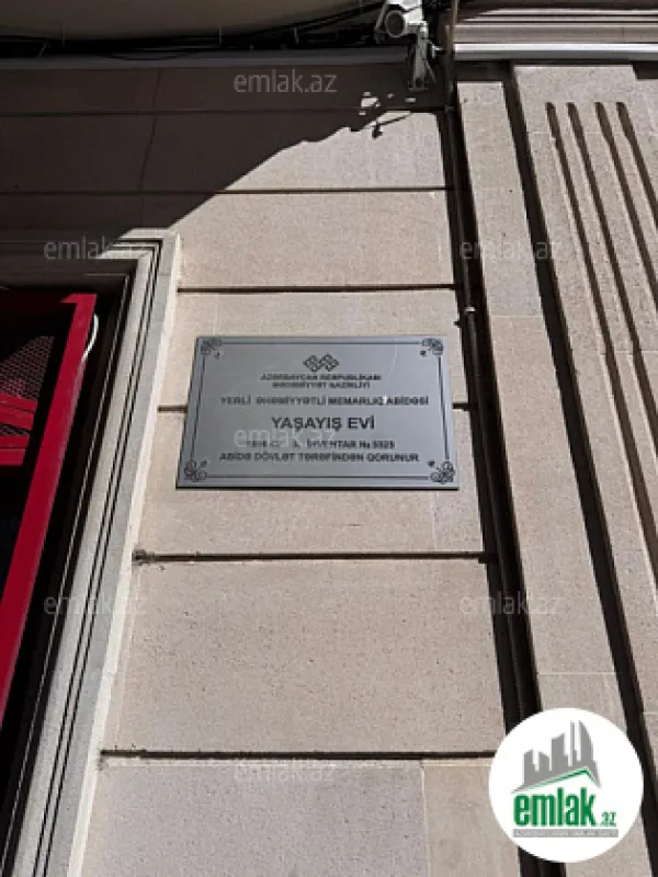 Satılır 2 otaqlı köhnə tikili 65 m²