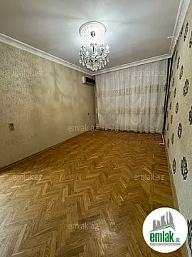 Satılır 3 otaqlı köhnə tikili 85 m²