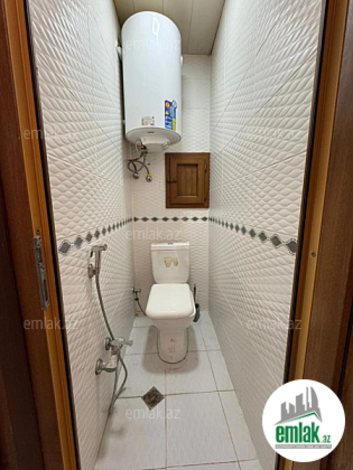 Satılır 3 otaqlı köhnə tikili 85 m²