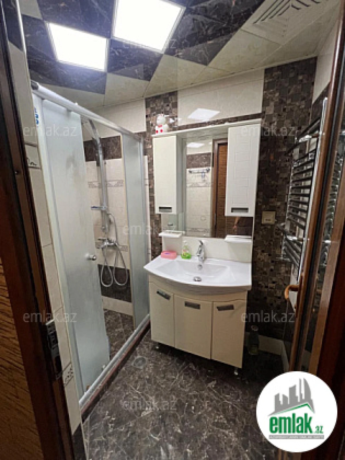 Satılır 3 otaqlı yeni tikili 107 m²